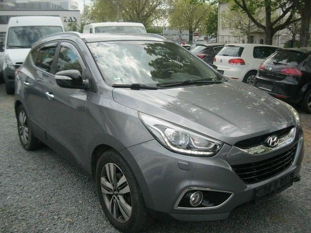 Gebraucht Hyundai ix35 Style 184 PS (135 kW) 2014 Grau SUV