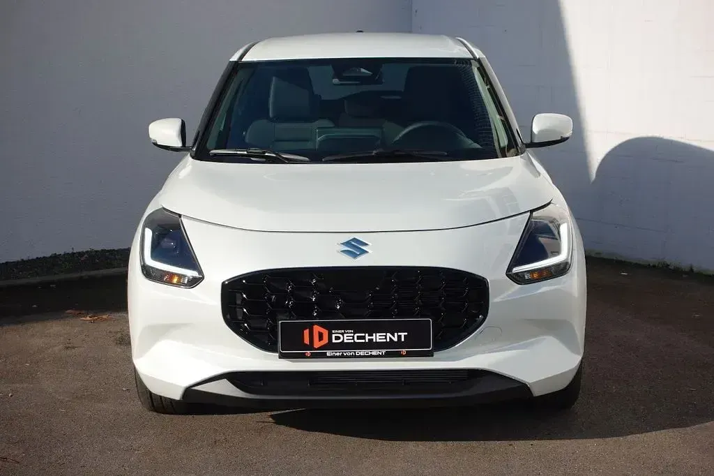 Neu Suzuki Swift Comfort+ 83 PS (61 kW) 2026 Weiß Kleinwagen