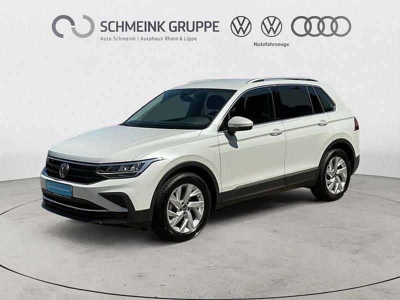 Gebraucht VW Tiguan Move 131 PS (96 kW) 2024 Oryxweiß perlmutteffekt SUV