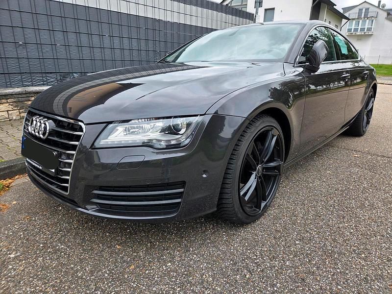 Braun Gebraucht 2013 Audi A7 Ambiente Kleinwagen | 18.900 € (Fairer Preis) - Bild 1/4