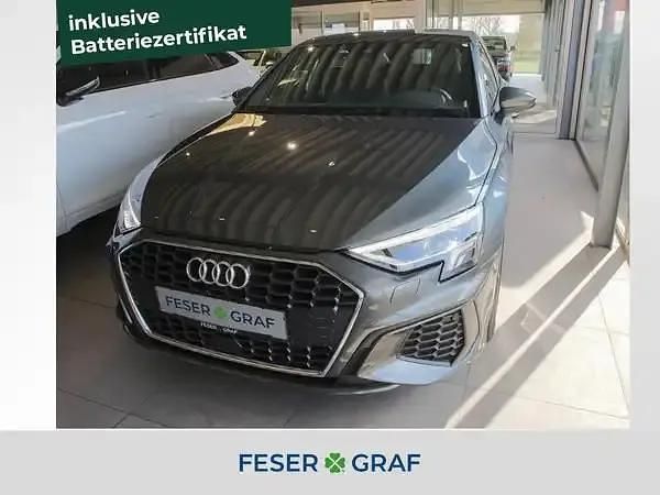 Gebraucht Audi A3 Ambiente 204 PS (150 kW) 2023 Daytonagrau perleffekt Limousine