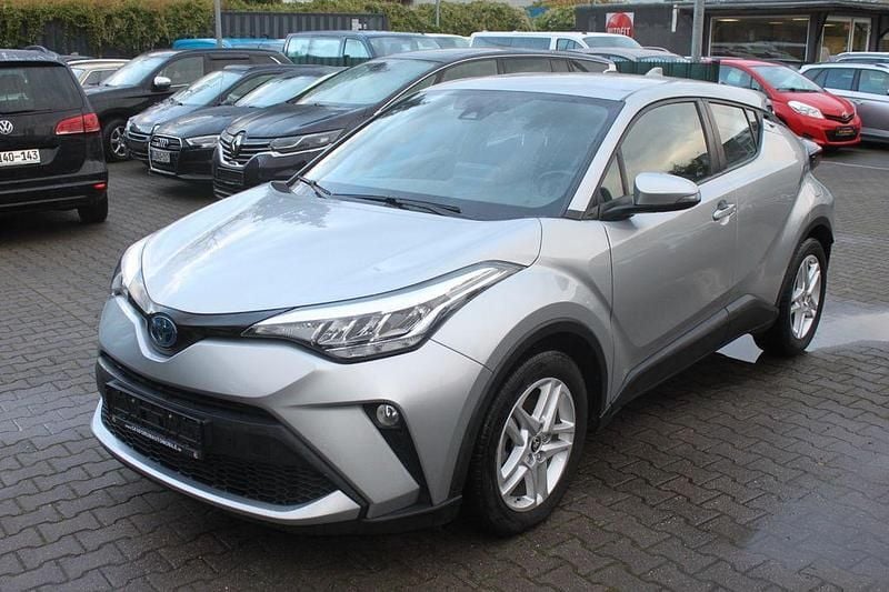 Silber Gebraucht 2022 Toyota C-HR Business Edition SUV | 21.900 € (Guter Preis) - Bild 1/4