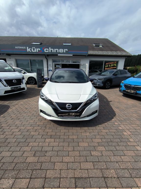 Gebraucht Nissan Leaf Tekna 110 kW (150 PS) 2022 Kleinwagen