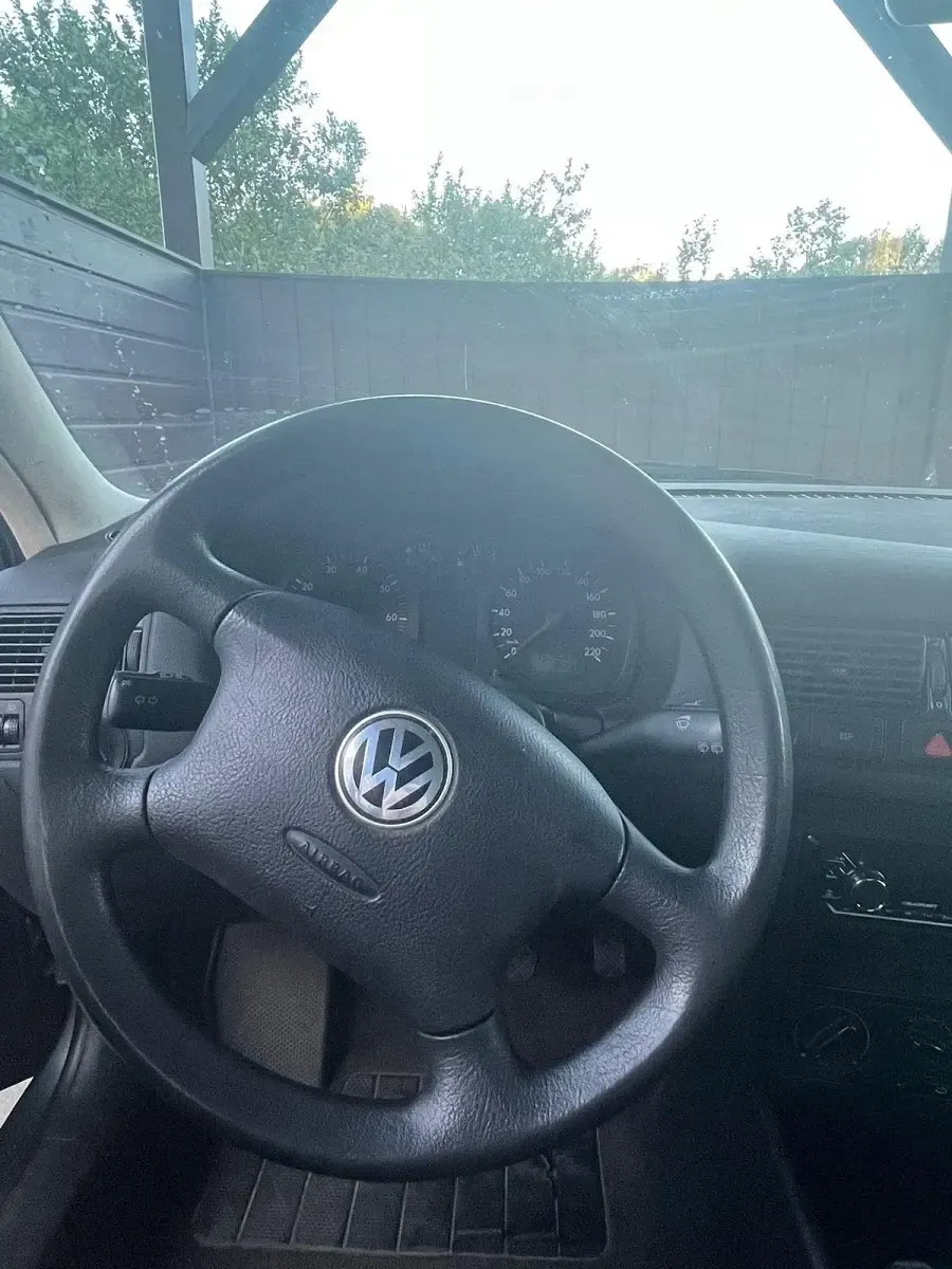 Gebraucht VW Golf IV 75 PS (55 kW) 2001 Blau Limousine
