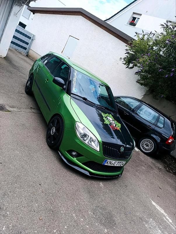 Grün Gebraucht 2011 Skoda Fabia RS Kombi | 3.300 € (Superpreis) - Bild 1/3