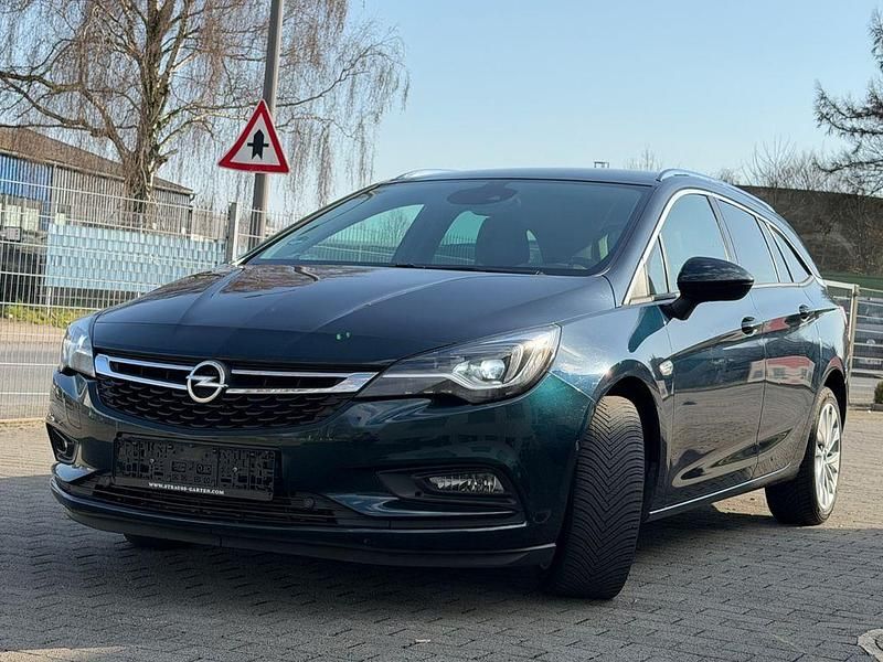 Gebraucht Opel Astra 136 PS (100 kW) 2016 Grün Kombi