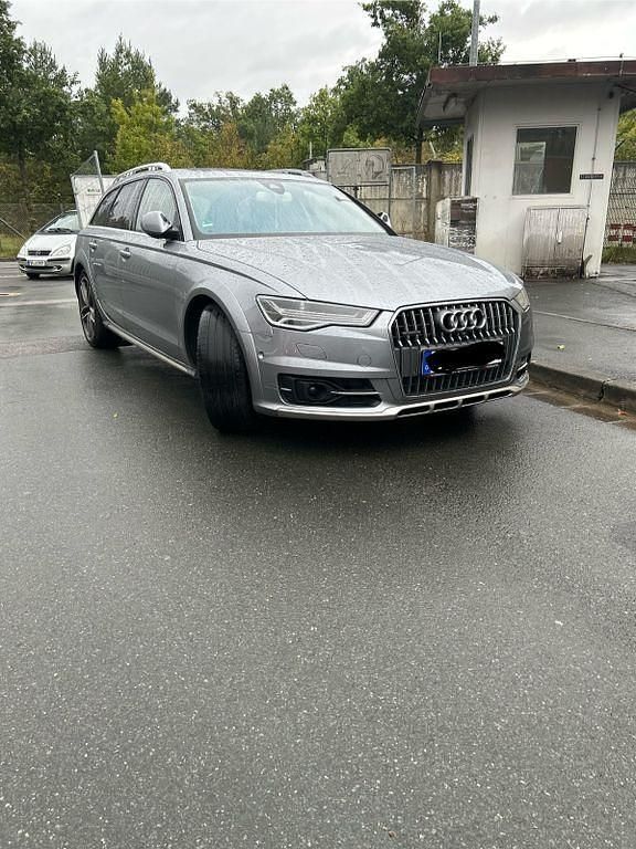 Silber Gebraucht 2018 Audi A6 Allroad Kombi | 21.999 € (Fairer Preis) - Bild 1/4
