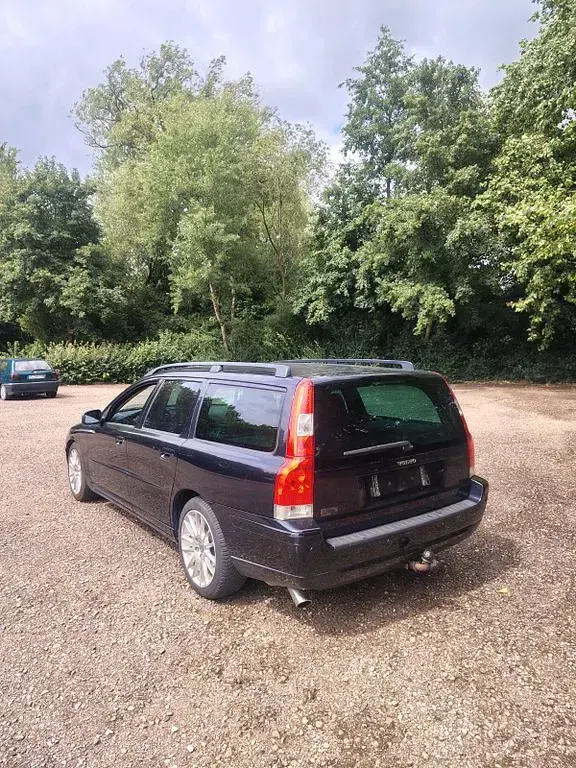 Gebraucht Volvo V70 163 PS (119 kW) 2006 Blau Kombi