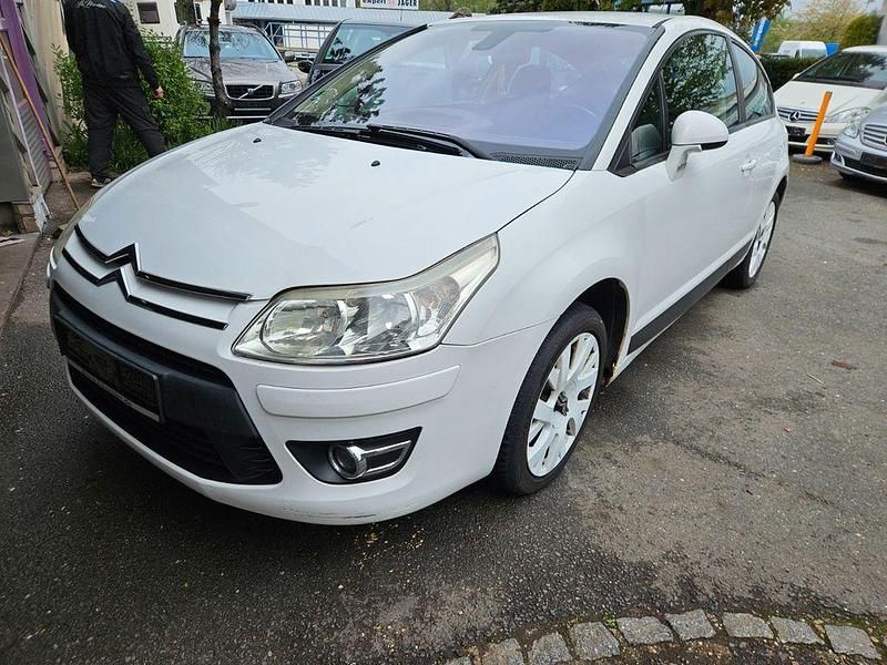 Gebraucht Citroën C4 88 PS (64 kW) 2009 Weiß Coupé