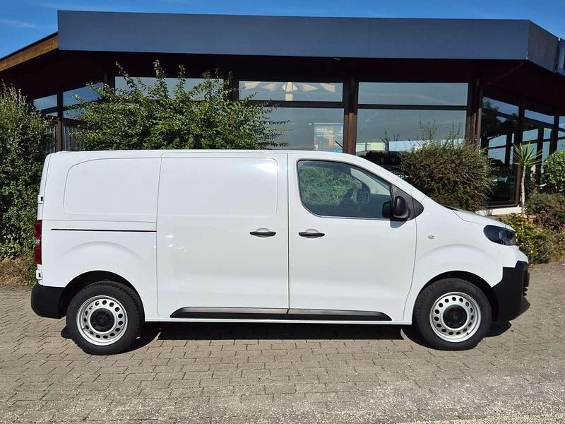 Gebraucht Peugeot Expert 177 PS (130 kW) 2024 Eisweiß Van