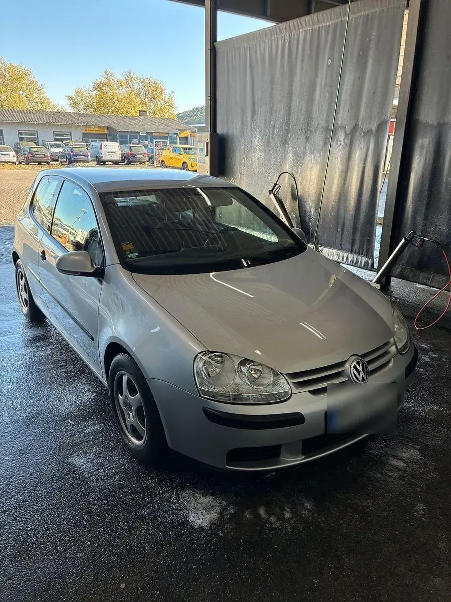 Gebraucht VW Golf IV Trendline 75 PS (55 kW) 2005 Grau Limousine