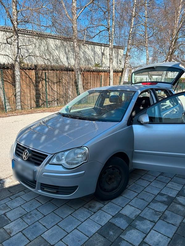 Gebraucht VW Polo 60 PS (44 kW) 2007 Silber Kleinwagen