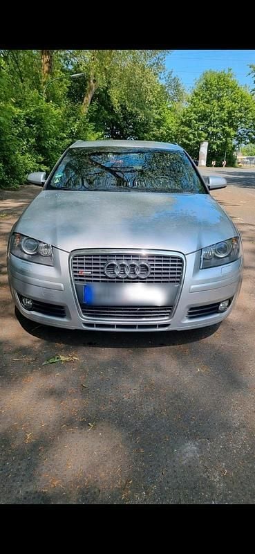 Silber Gebraucht 2006 Audi A3 Sportback S-line plus Limousine | 3.099 € (Superpreis) - Bild 1/4