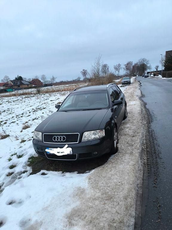 Schwarz Gebraucht 2004 Audi A6 Kombi | 950 € (Superpreis) - Bild 1/4