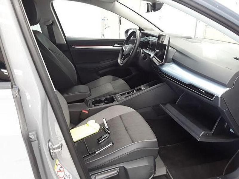 Gebraucht VW Golf VIII Goal 150 PS (110 kW) 2025 Mondsteingrau Limousine