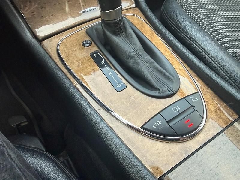 Gebraucht Mercedes E320 224 PS (164 kW) 2008 Andere farben Kombi