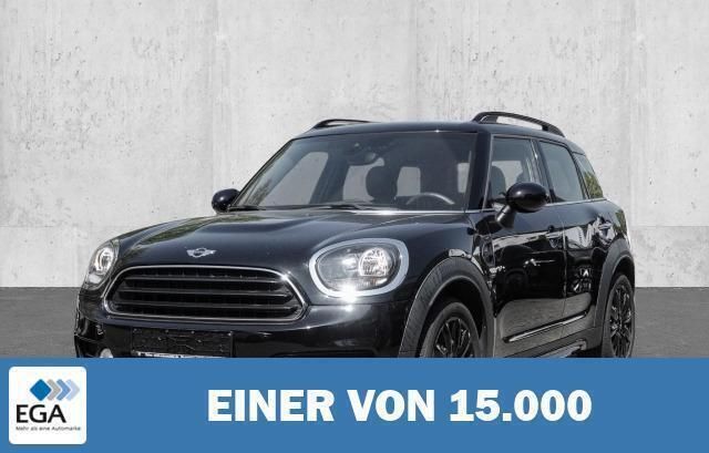 Schwarz metallic Gebraucht 2017 Mini Cooper Countryman SUV | 17.610 € (Etwas zu teuer) - Bild 1/4