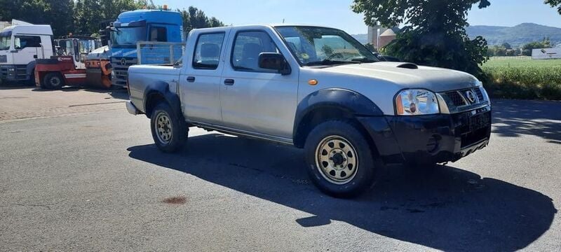 Gebraucht Nissan PickUp 133 PS (97 kW) 2002 Grau Pickup