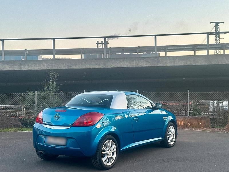 Gebraucht Opel Tigra 125 PS (91 kW) 2007 Blau Cabrio