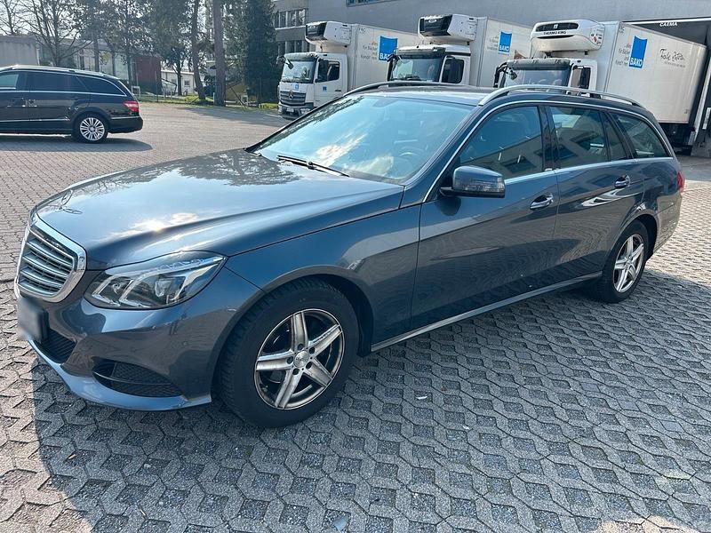 Gebraucht Mercedes E200 136 PS (100 kW) 2014 Grau Kombi