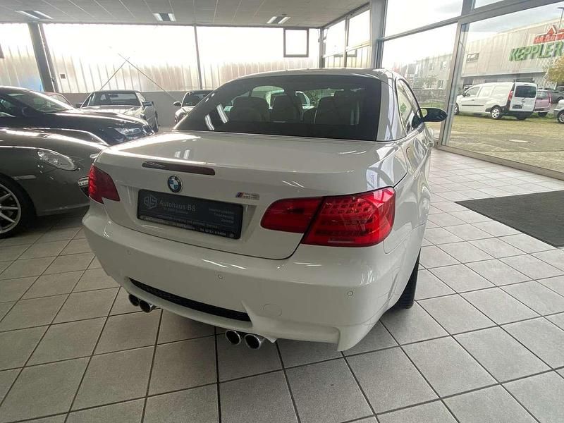 Gebraucht BMW M3 Cabriolet 420 PS (308 kW) 2011 Alpinweiss 3 Cabrio