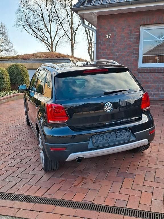 Gebraucht VW Polo Cross 105 PS (77 kW) 2012 Schwarz Kleinwagen