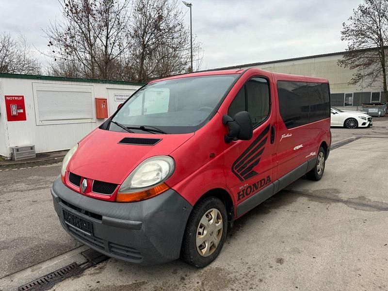 Rot Gebraucht 2003 Renault Trafic Van / Kleinbus | 2.999 € - Bild 1/4