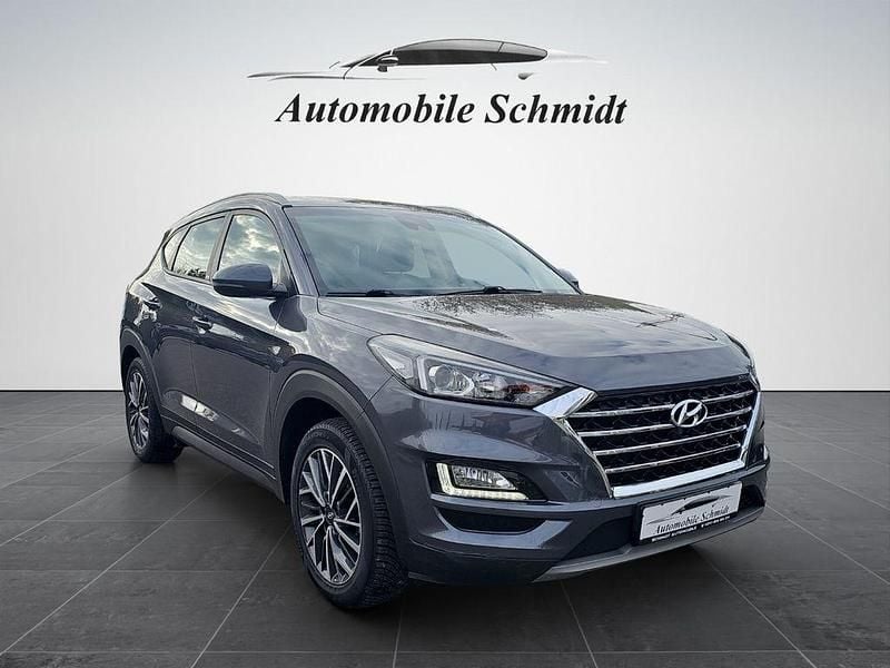 Grau Gebraucht 2020 Hyundai Tucson Advantage SUV | 21.900 € (Guter Preis) - Bild 1/4
