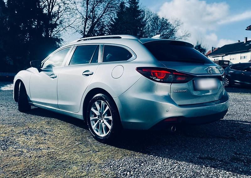 Gebraucht Mazda 6 150 PS (110 kW) 2016 Silber Kombi