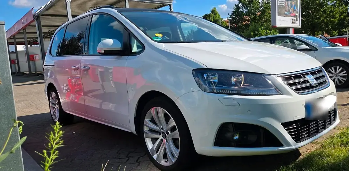 Gebraucht Seat Alhambra 184 PS (135 kW) 2017 Weiß Van / Kleinbus