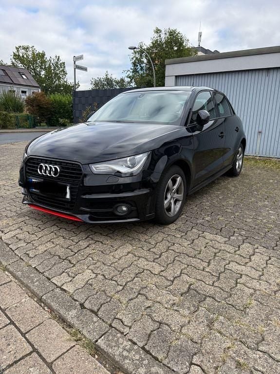 Schwarz Gebraucht 2012 Audi A1 Sportback S-Line Kleinwagen | 12.499 € (Guter Preis) - Bild 1/4