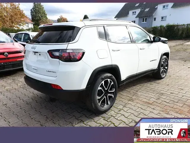 Gebraucht Jeep Compass Limited 131 PS (96 kW) 2022 Weiss SUV