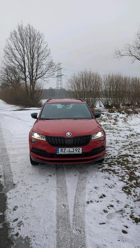 Gebraucht Skoda Karoq SportLine 150 PS (110 kW) 2021 Rot SUV
