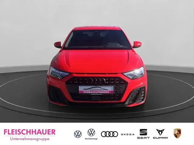 Gebraucht Audi A1 S-Line 200 PS (147 kW) 2020 Misanorot perleffekt SUV