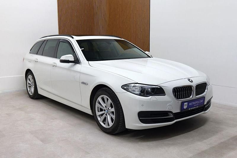 Gebraucht BMW 518 Sport Line 150 PS (110 kW) 2015 Weiß Kombi