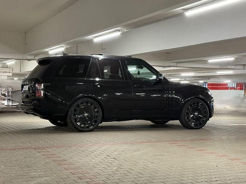 Gebraucht Land Rover Range Rover Vogue 340 PS (250 kW) 2018 Schwarz SUV