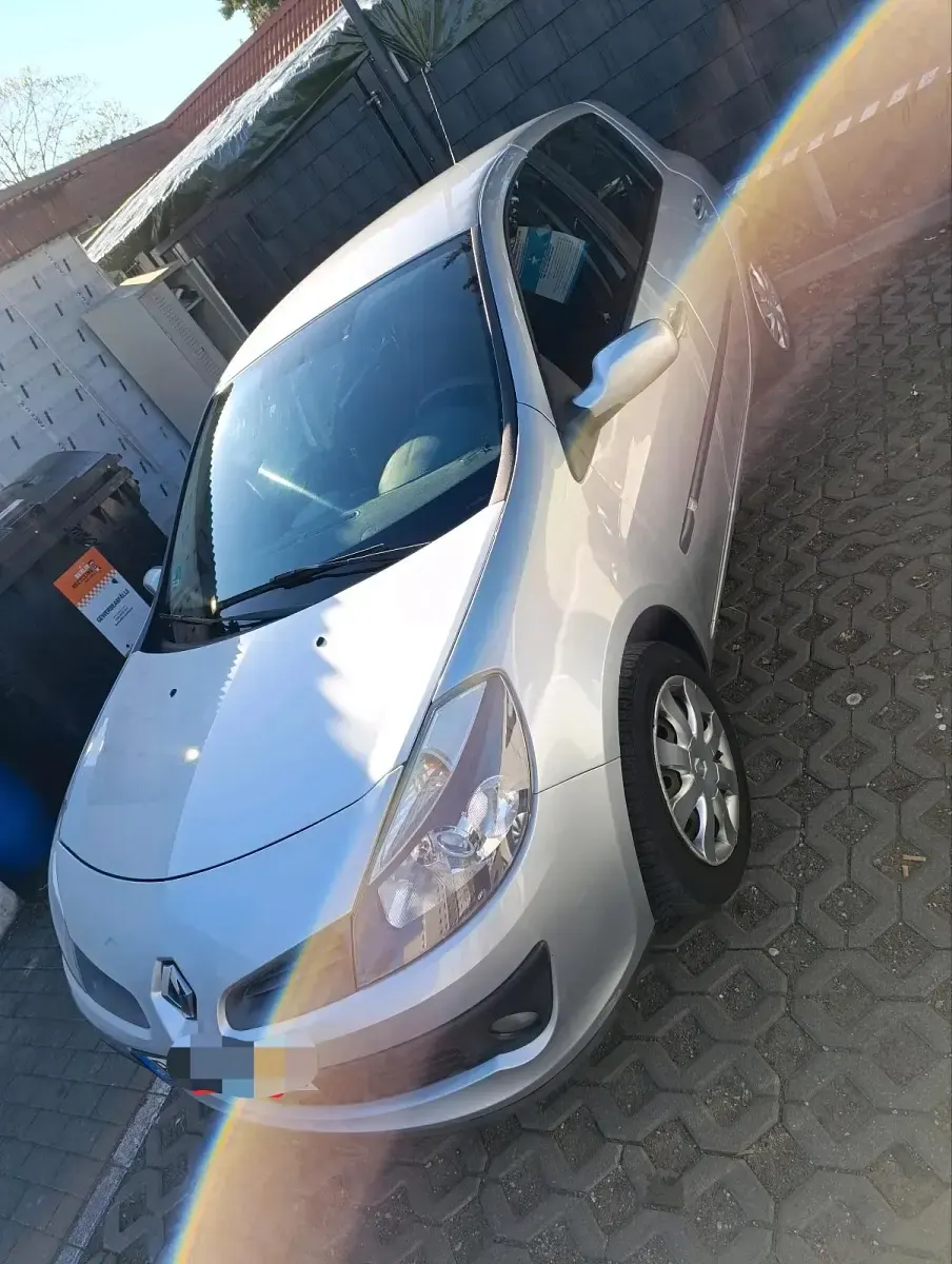 Gebraucht Renault Clio III 75 PS (55 kW) 2006 Grau Kleinwagen