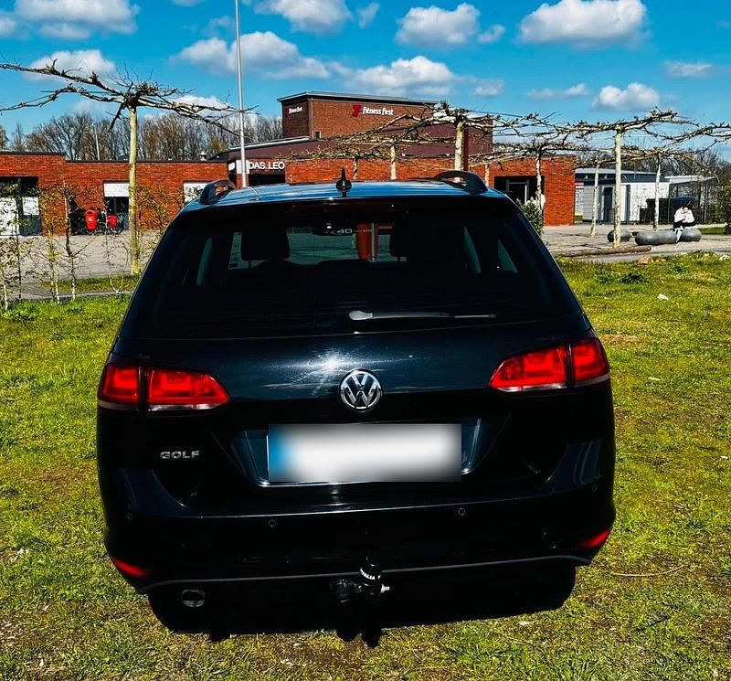 Gebraucht VW Golf VII Cup 105 PS (77 kW) 2014 Schwarz Kombi