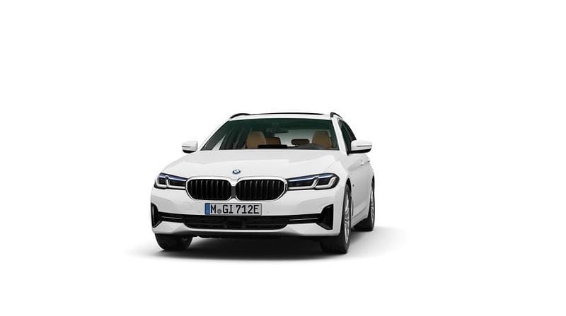 Gebraucht BMW 530 Efficient Dynamics 184 PS (135 kW) 2022 Kombi