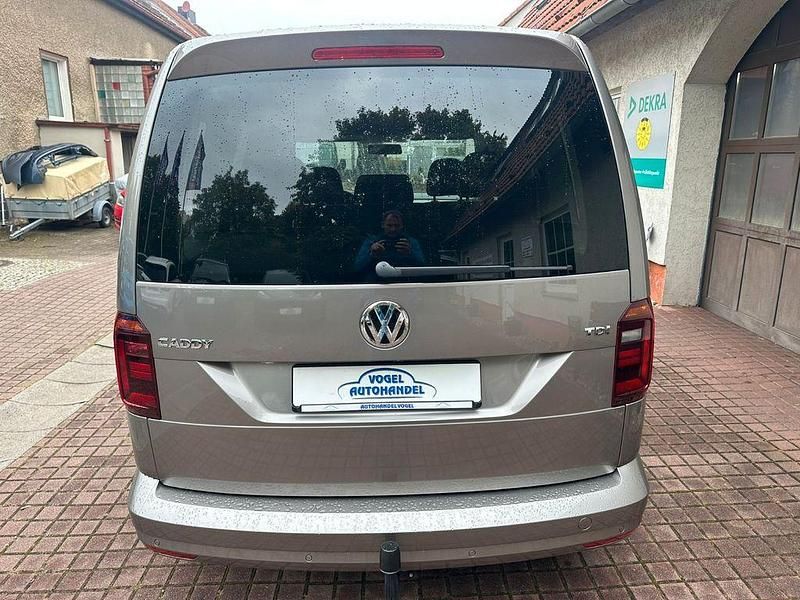 Gebraucht VW Caddy 102 PS (75 kW) 2017 Beige Van / Kleinbus