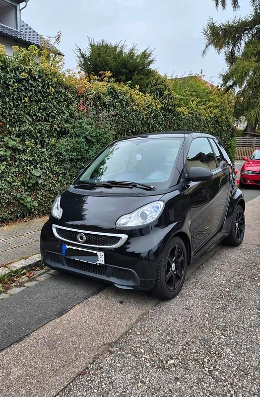 Gebraucht Smart ForTwo Cabrio 71 PS (52 kW) 2014 Schwarz Cabrio