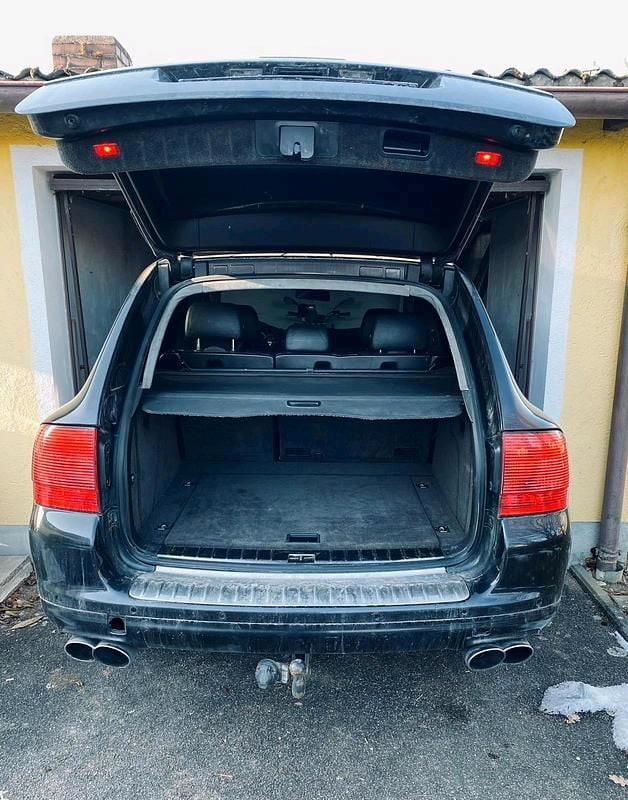 Second-hand Porsche Cayenne S 2004 SUV