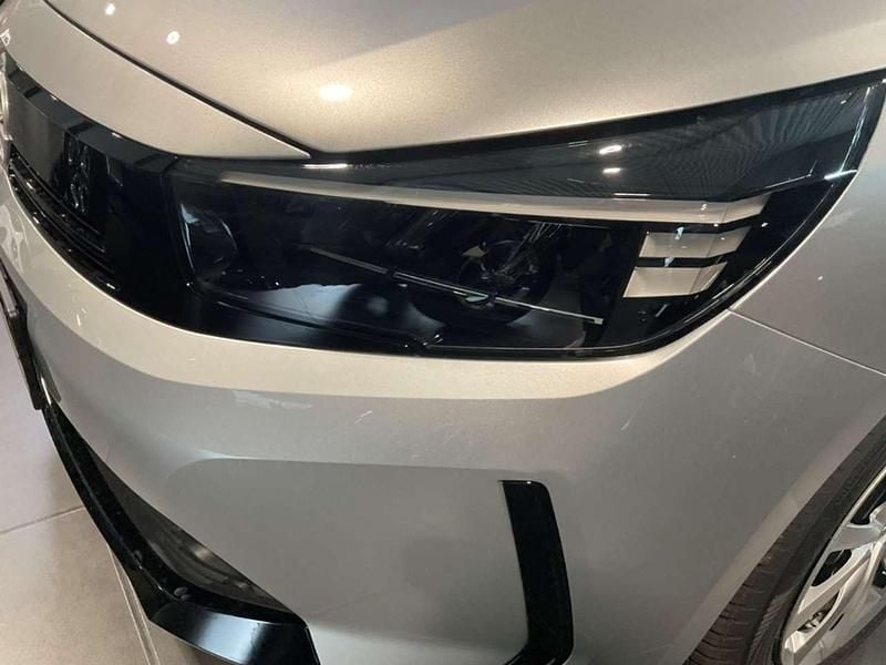 Neu Opel Corsa Basis 101 PS (74 kW) 2025 Grau/typ aussenverkleidung met Kleinwagen