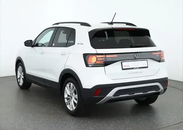 Gebraucht VW T-Cross Goal 95 PS (69 kW) 2025 Weiß SUV