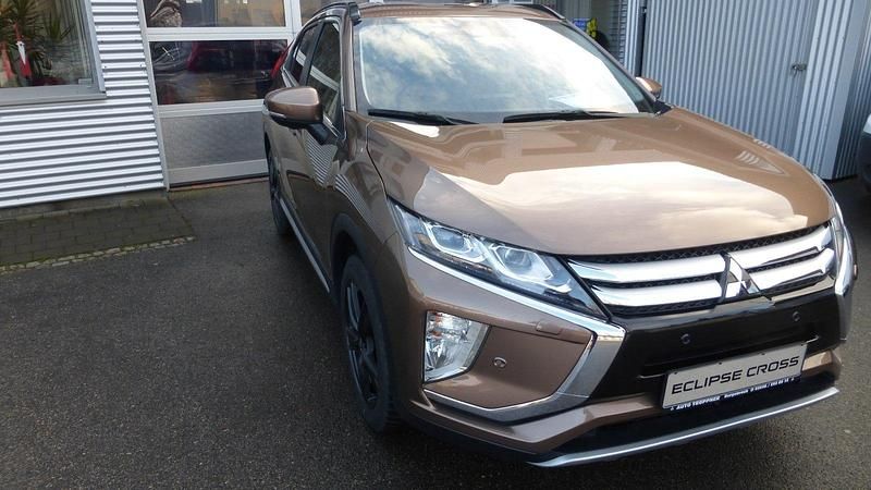 Gebraucht Mitsubishi Eclipse Cross 163 PS (119 kW) 2018 Braun SUV