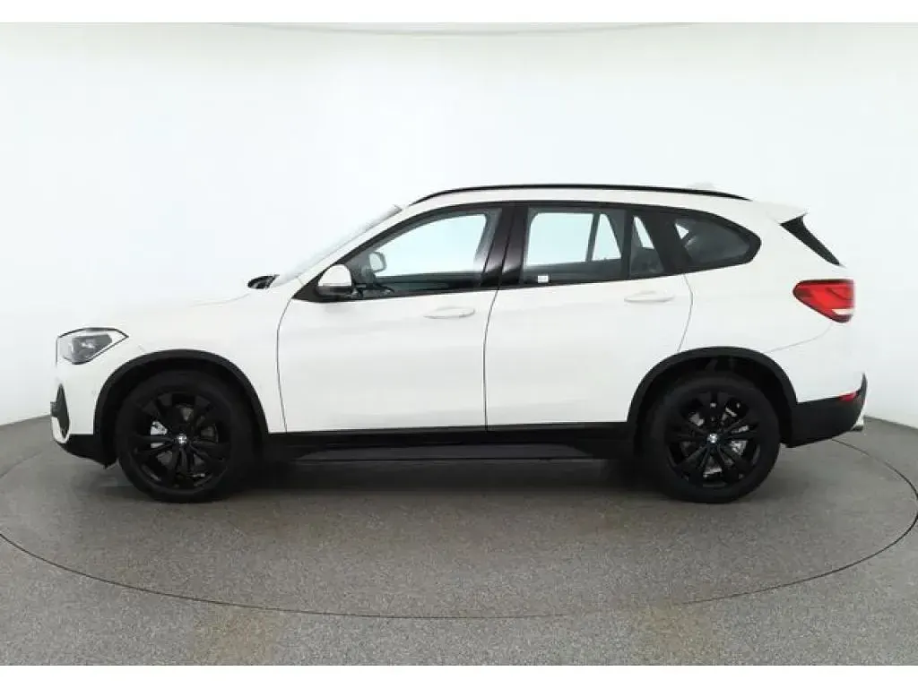 Gebraucht BMW X1 Advantage 136 PS (100 kW) 2021 Alpinweiss iii (metallic) SUV