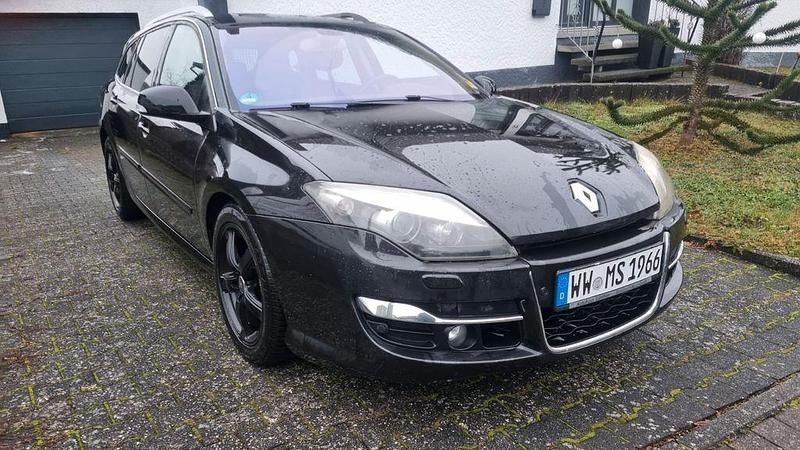 Schwarz Gebraucht 2012 Renault Laguna GrandTour GT Kombi | 2.500 € (Superpreis) - Bild 1/4