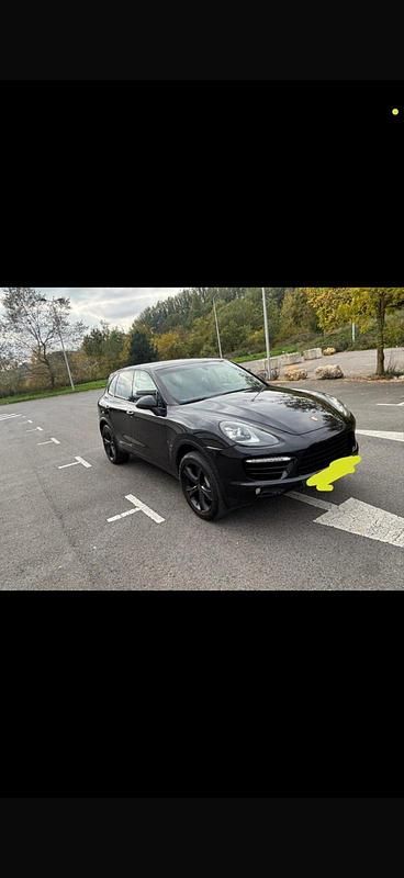 Second-hand Porsche Cayenne 400 CP (294 kW) 2012 Negru SUV