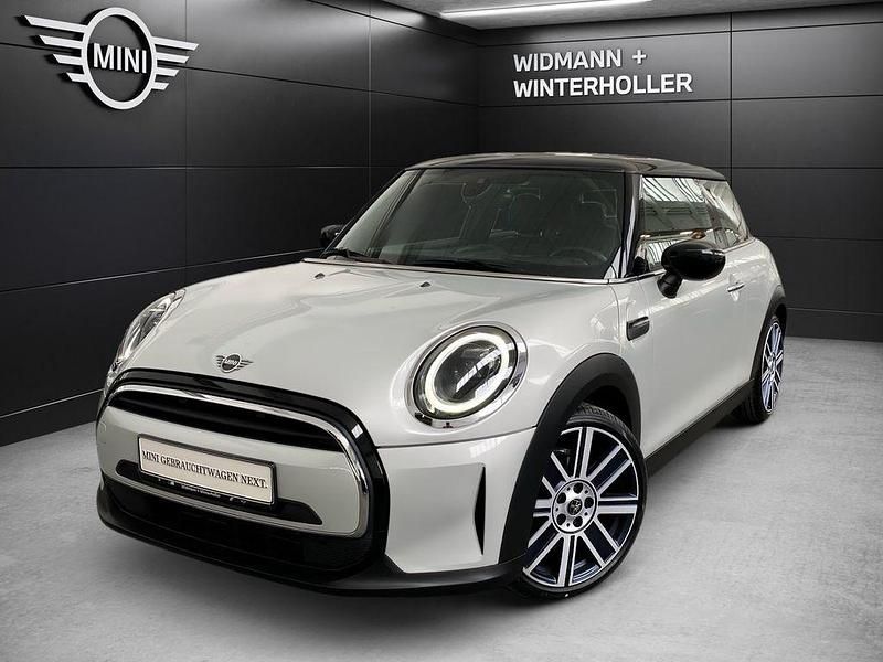 Gebraucht Mini Cooper 136 PS (100 kW) 2021 Weiß Kleinwagen
