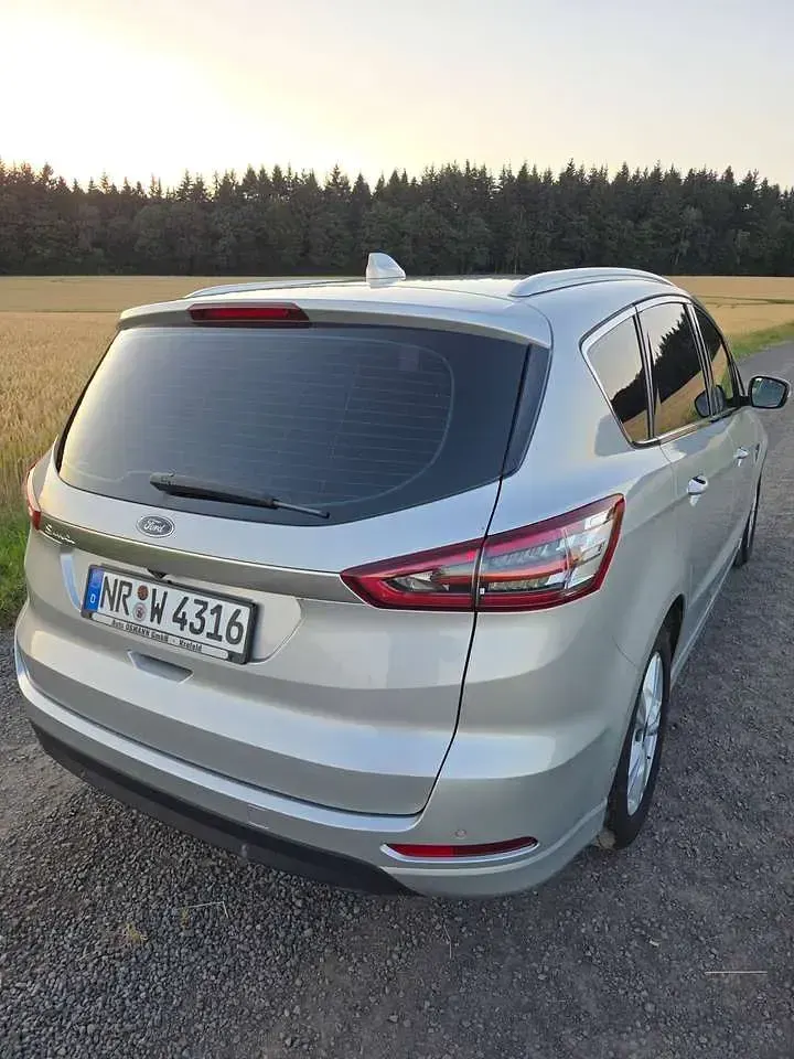 Gebraucht Ford S-MAX Trend 150 PS (110 kW) 2020 Silber Van / Kleinbus
